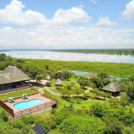 Twiga Safari Lodge Paraa Bagian luar foto